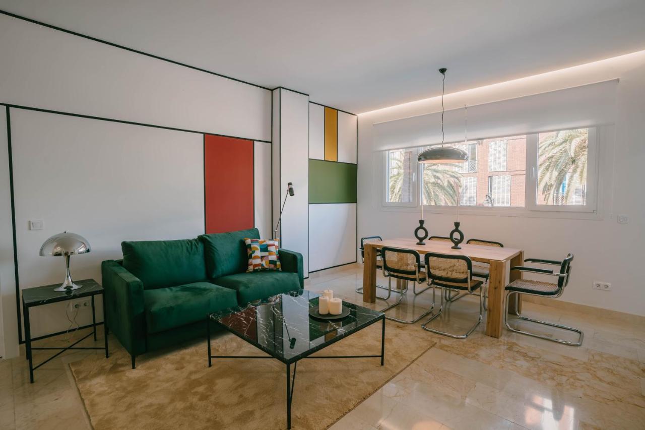 Malaga Sunshine Rentals - New Picasso Plaza - Exterior photo